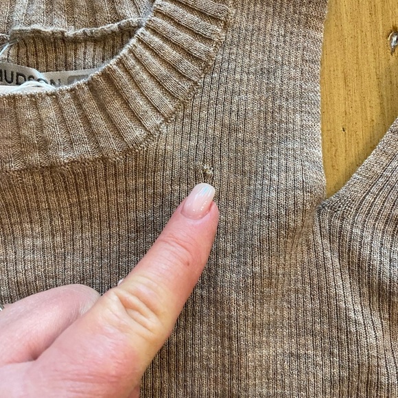 Hudson Women's wool Tan Crewneck Cutout Shoulder Stretchy Sweater new, as is L - Picture 15 of 16